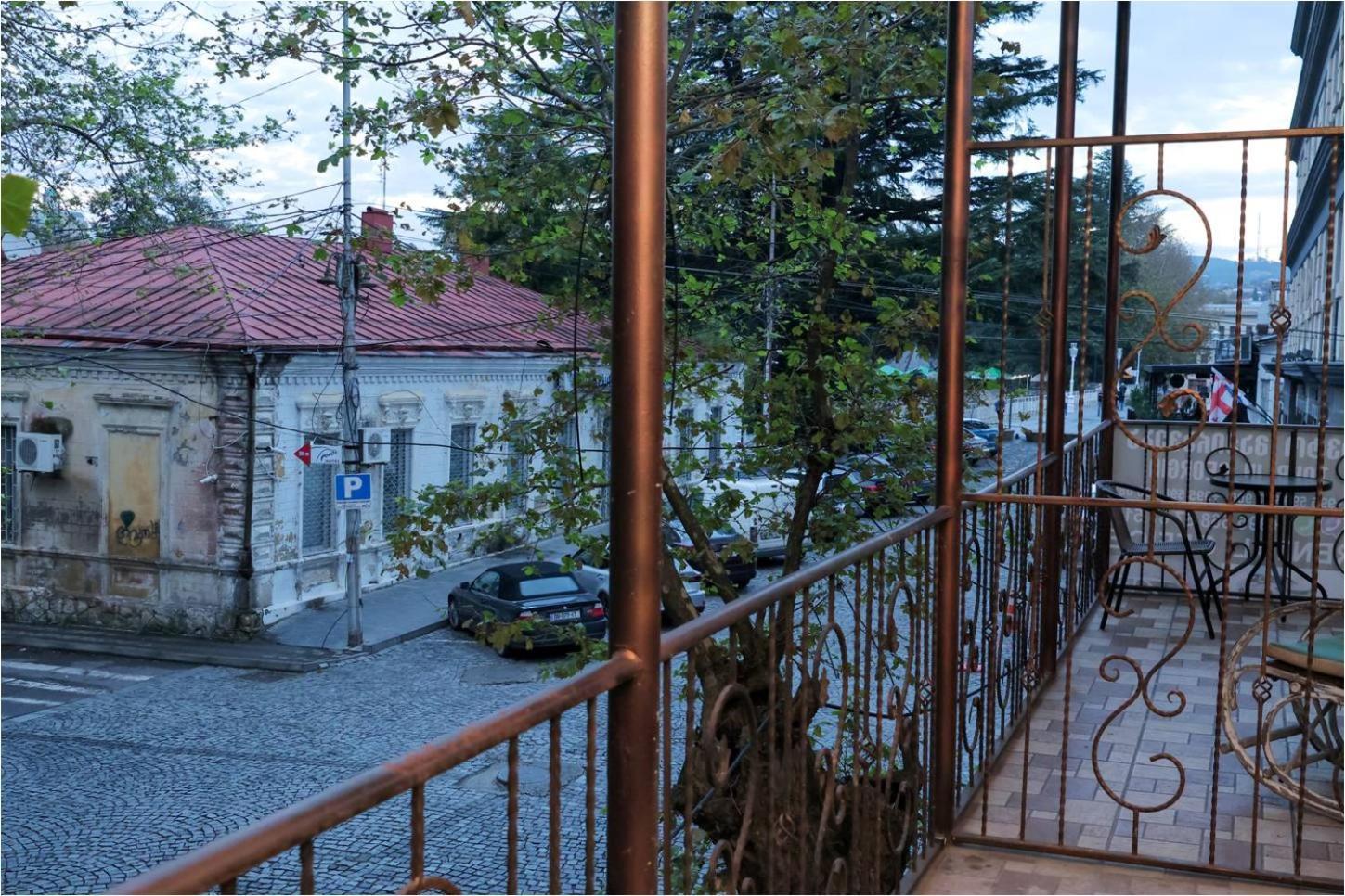 Sayulia Кутаиси Экстерьер фото