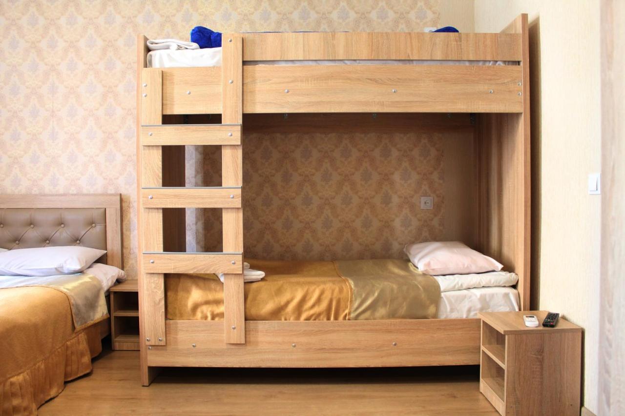 Sayulia Кутаиси Экстерьер фото